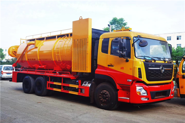 同樣是清洗吸污車(chē)各大廠家報(bào)價(jià)為何差異判若云泥