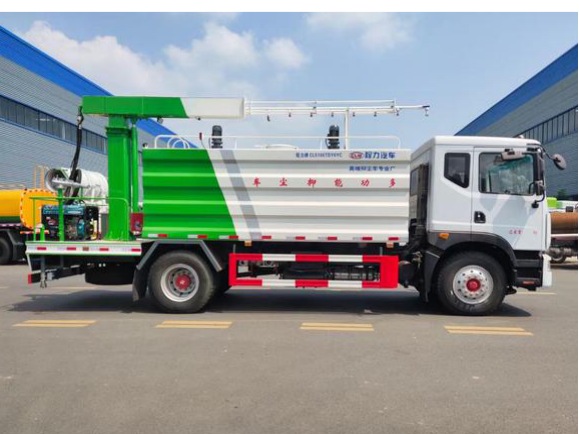 天青色等煙雨而我卻在等你，我在程力等你來看多功能抑塵車