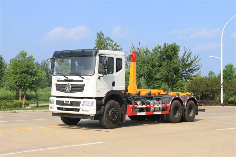 東風后雙橋18立方車廂可卸式垃圾車