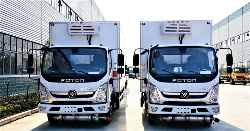 四臺福田奧鈴速運醫療廢物轉運車發往四川